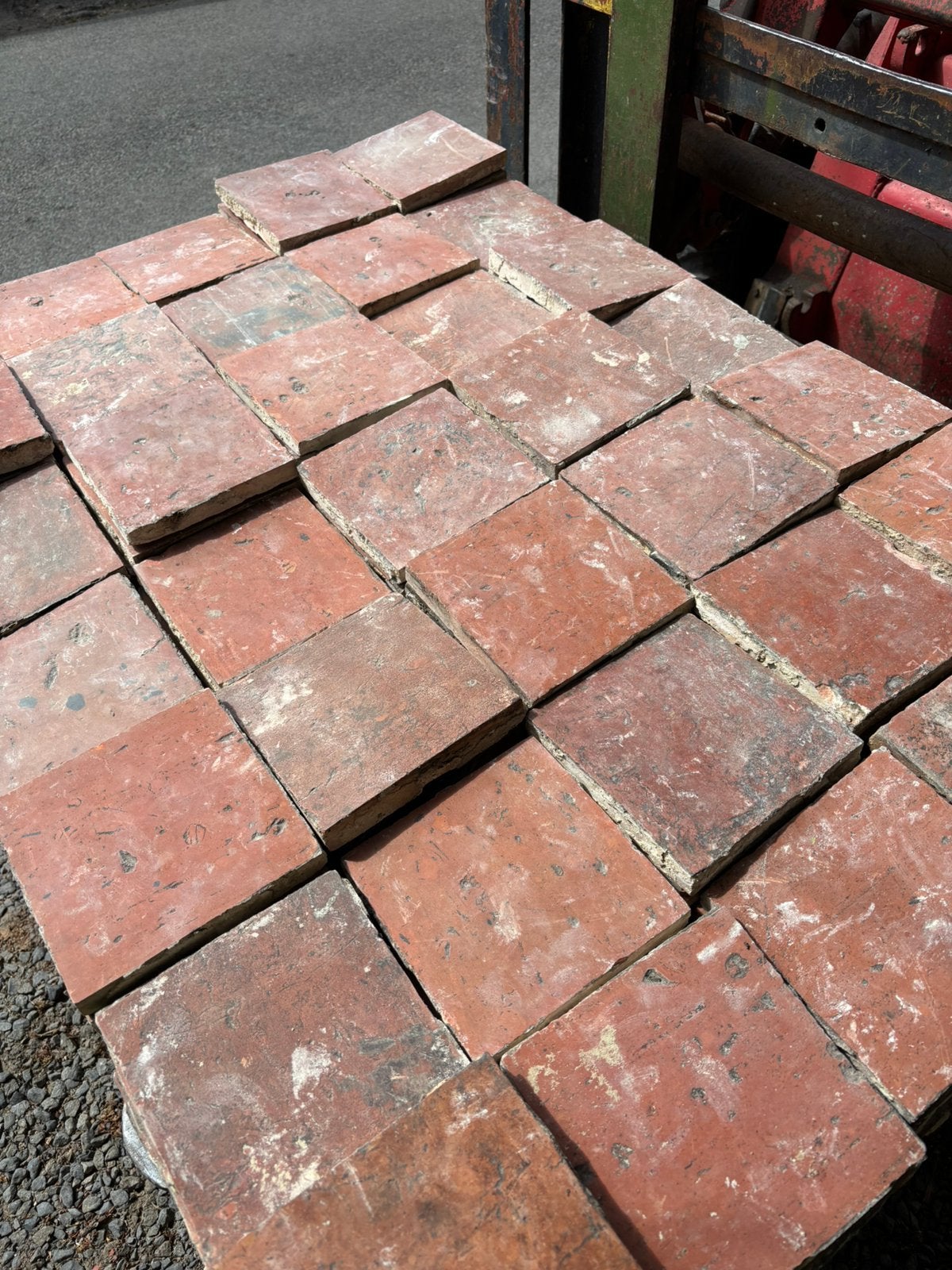Lot antieke terracotta tegels Voor info BELLEN 0474220705, Ophalen