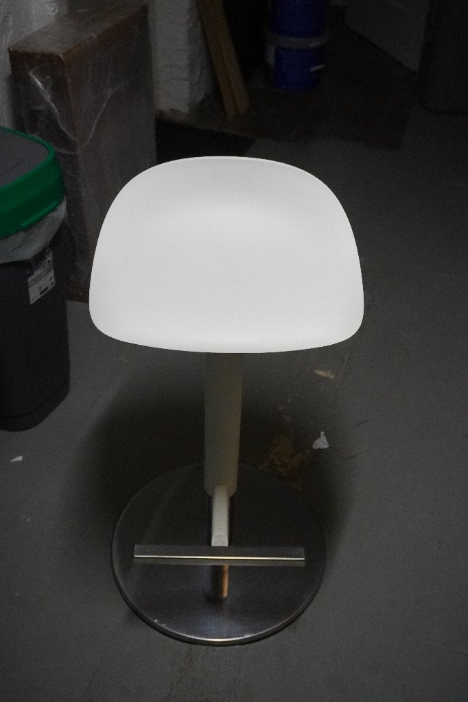 4 witte IKEA barkrukken, Huis en Inrichting, Ophalen, 60 tot 90 cm, Zo goed als nieuw, 4 krukken