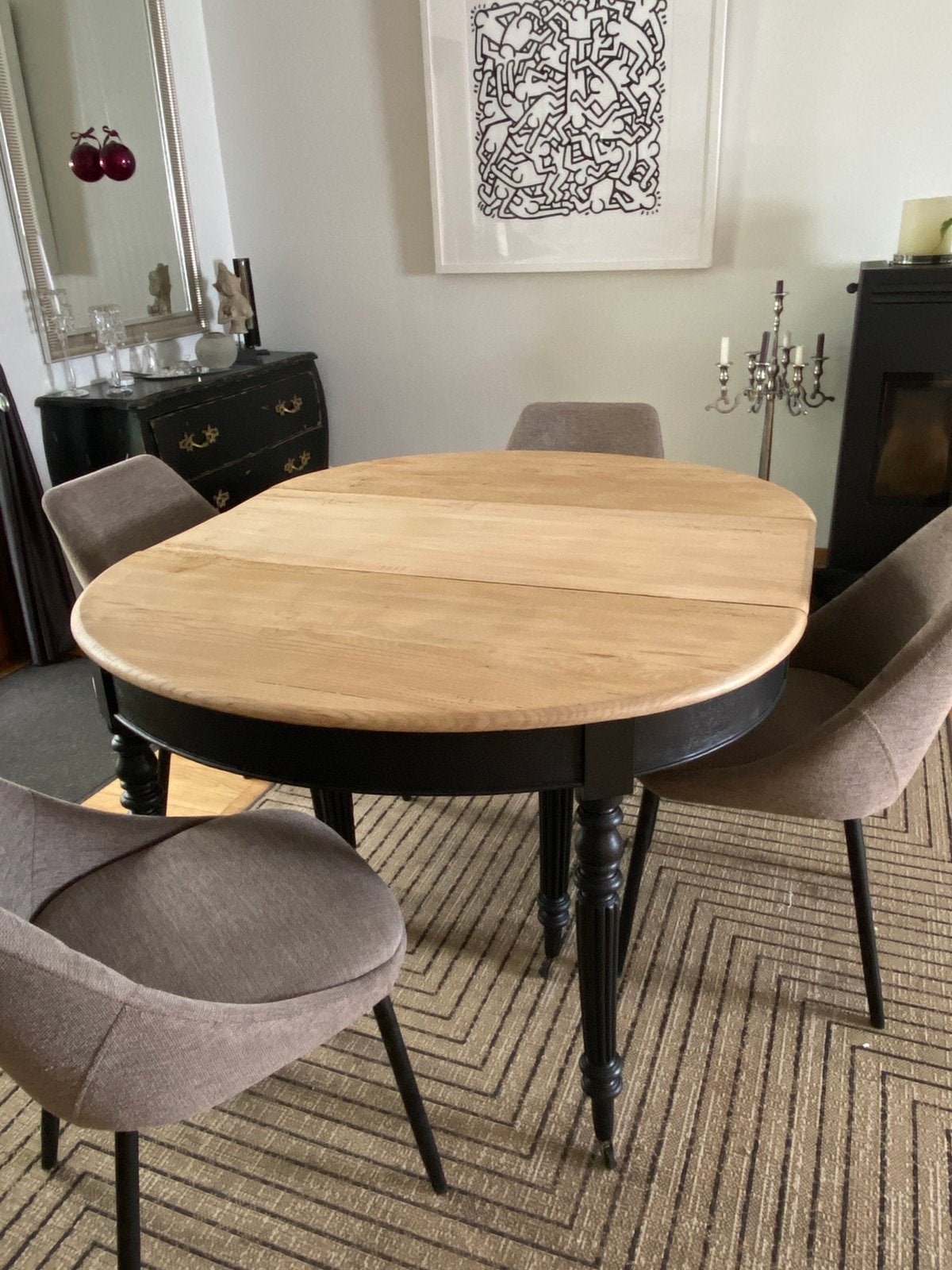 Ancienne table entièrement restaurée par des professionnels, Quatre personnes, 200 cm ou plus, Comme neuf, Enlèvement