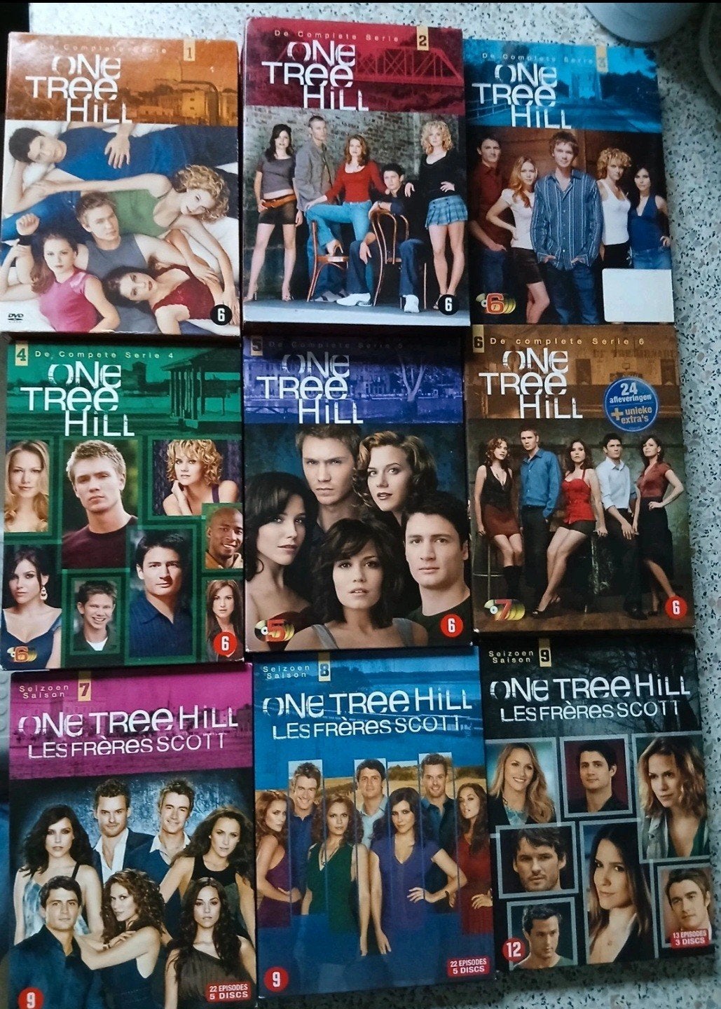 One Tree Hill compleet, Ophalen of Verzenden, Gebruikt, Engels, Nederlands