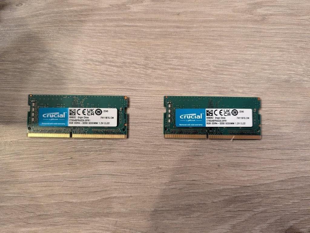 2x Crucial 8Go RAM DDR4 3200 SODIMM, Computers en Software, RAM geheugen, Zo goed als nieuw, DDR4, Ophalen of Verzenden
