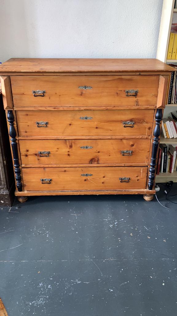 Armoire en bonne état ultra résistant, 3 ou 4 tiroirs, 100 à 150 cm, Enlèvement, Utilisé