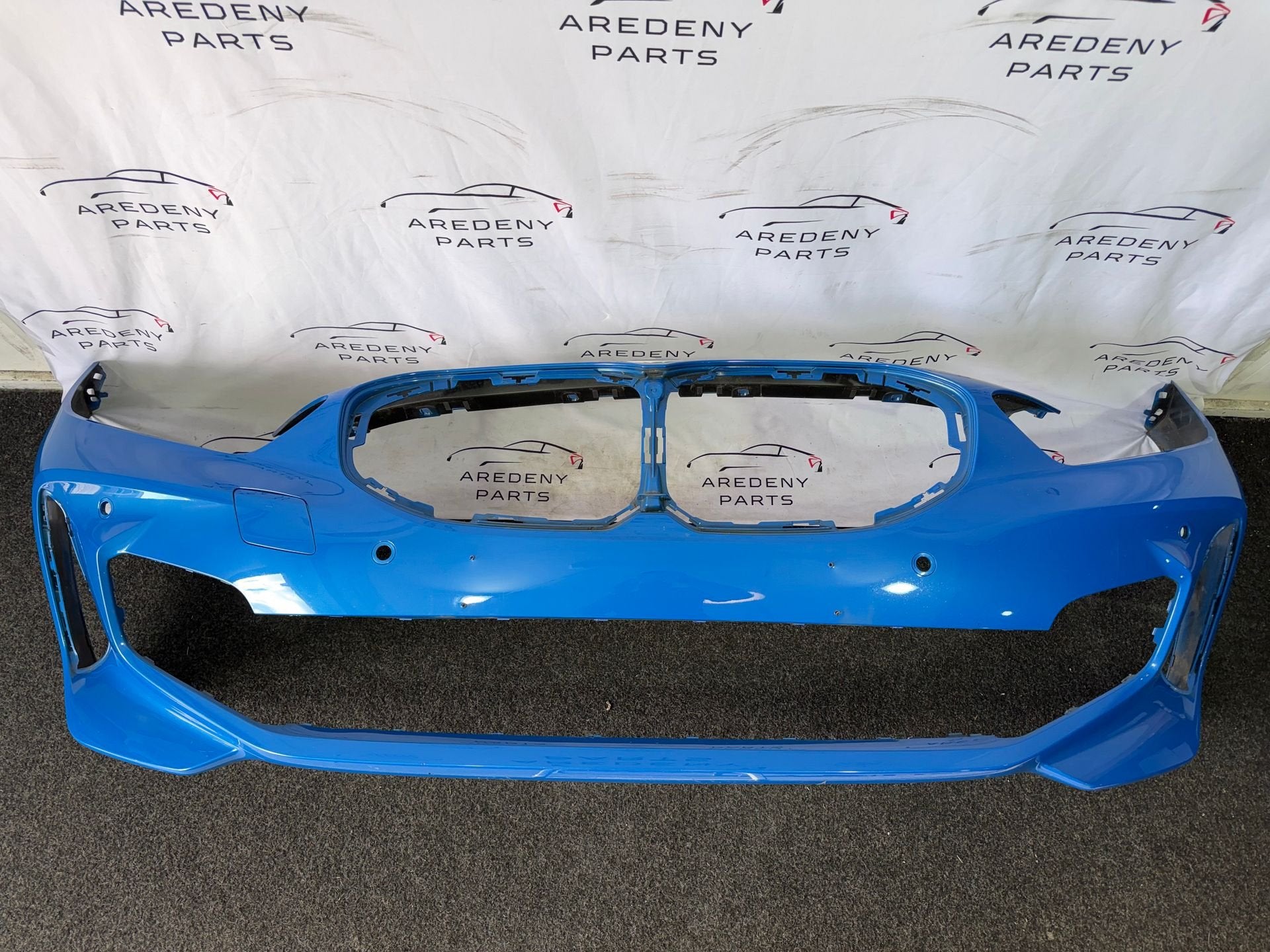 BMW 1 Serie F40 M-Pakket Voorbumper 6x PDC C1D 51118070928, -, Utilisé, Avant, -