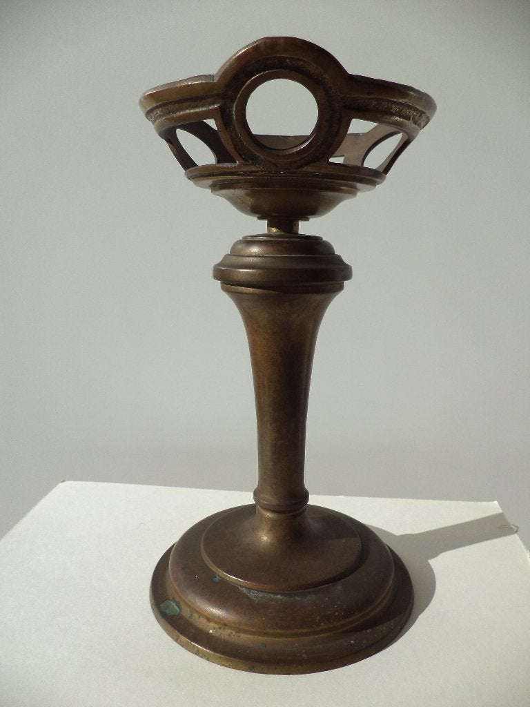antieke altaarlamp bronzen olielamp staander godslamp voet, Antiquités & Art, Antiquités | Objets religieux, Enlèvement ou Envoi