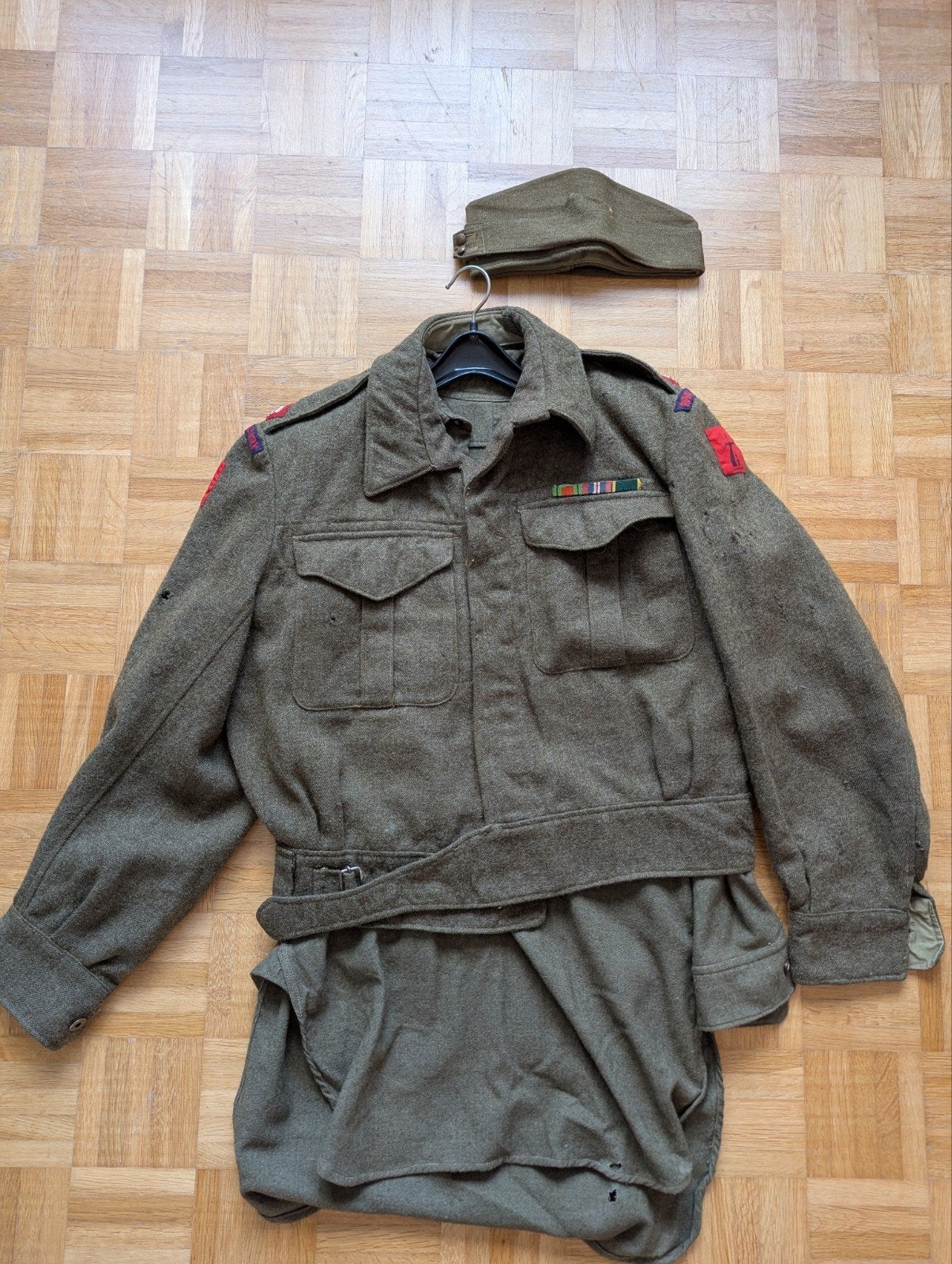 Ensemble Battledress + calot CANADA ww2 Officier Artillerie, Enlèvement ou Envoi, Armée de terre, Vêtements ou Chaussures