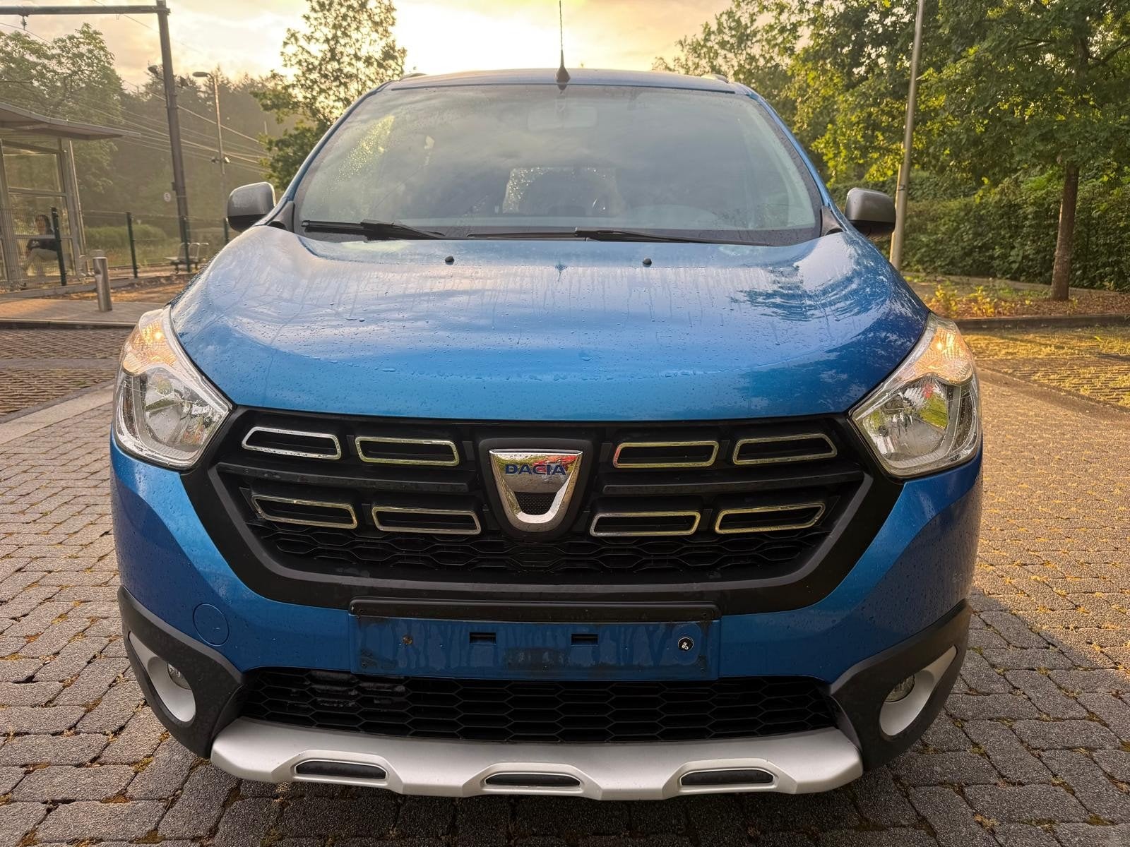 Dacia Lodgy Stepway 1.3 tce benzine, 7 PLAATS, 33.819 km!!!, Auto's, Dacia, Voorwielaandrijving, Stof, 4 cilinders, Blauw