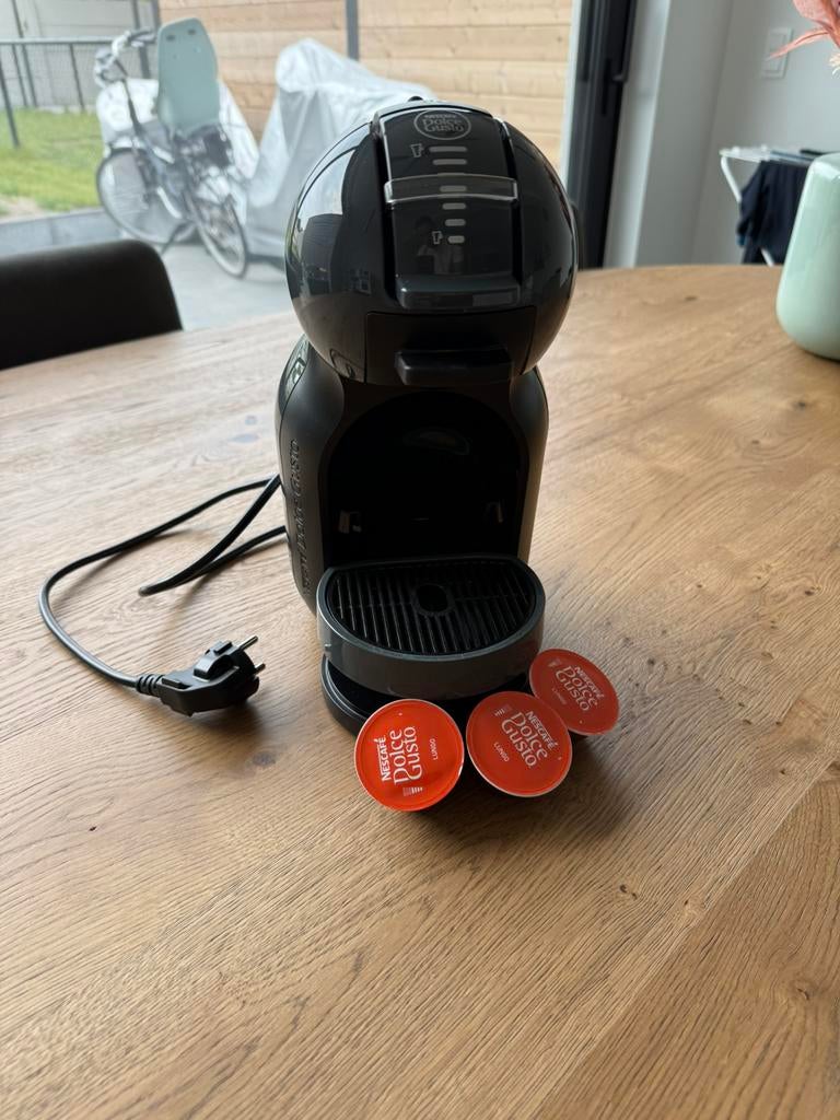 Dolce Gusto+ cupshouder, Enlèvement, Comme neuf