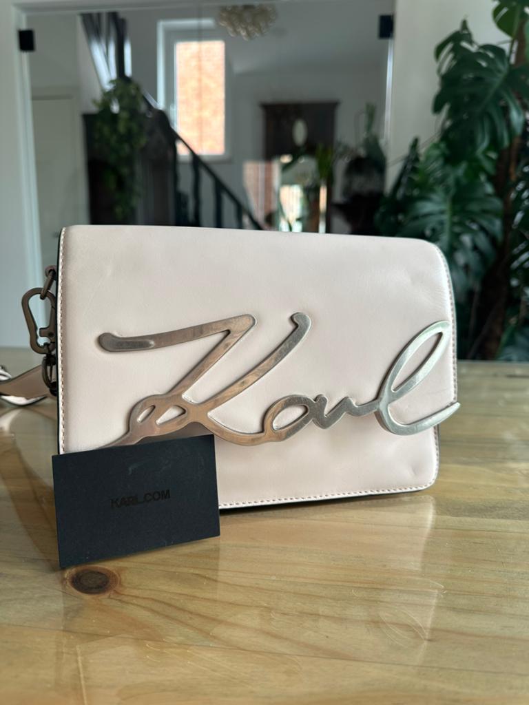 Karl Lagerfeld lederen poederroze tas 23 x 15,5 x 7 cm, Handtassen en Accessoires, Tassen | Damestassen, Ophalen of Verzenden