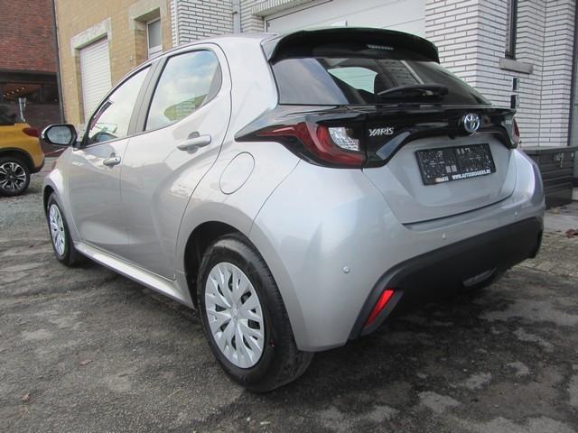 Toyota Yaris Hybrid **Garantie** 42.000Km Automaat Carplay, Stof, 5 zetels, Hybride Elektrisch/Benzine, 3 cilinders