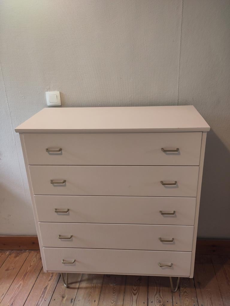 Grande commode vintage restaurée par l'atelier Bé, Ophalen