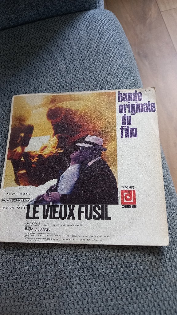 vinyl (45T) bande original du film "le vieux fusil", Enlèvement, 1970 - 1979, Comme neuf
