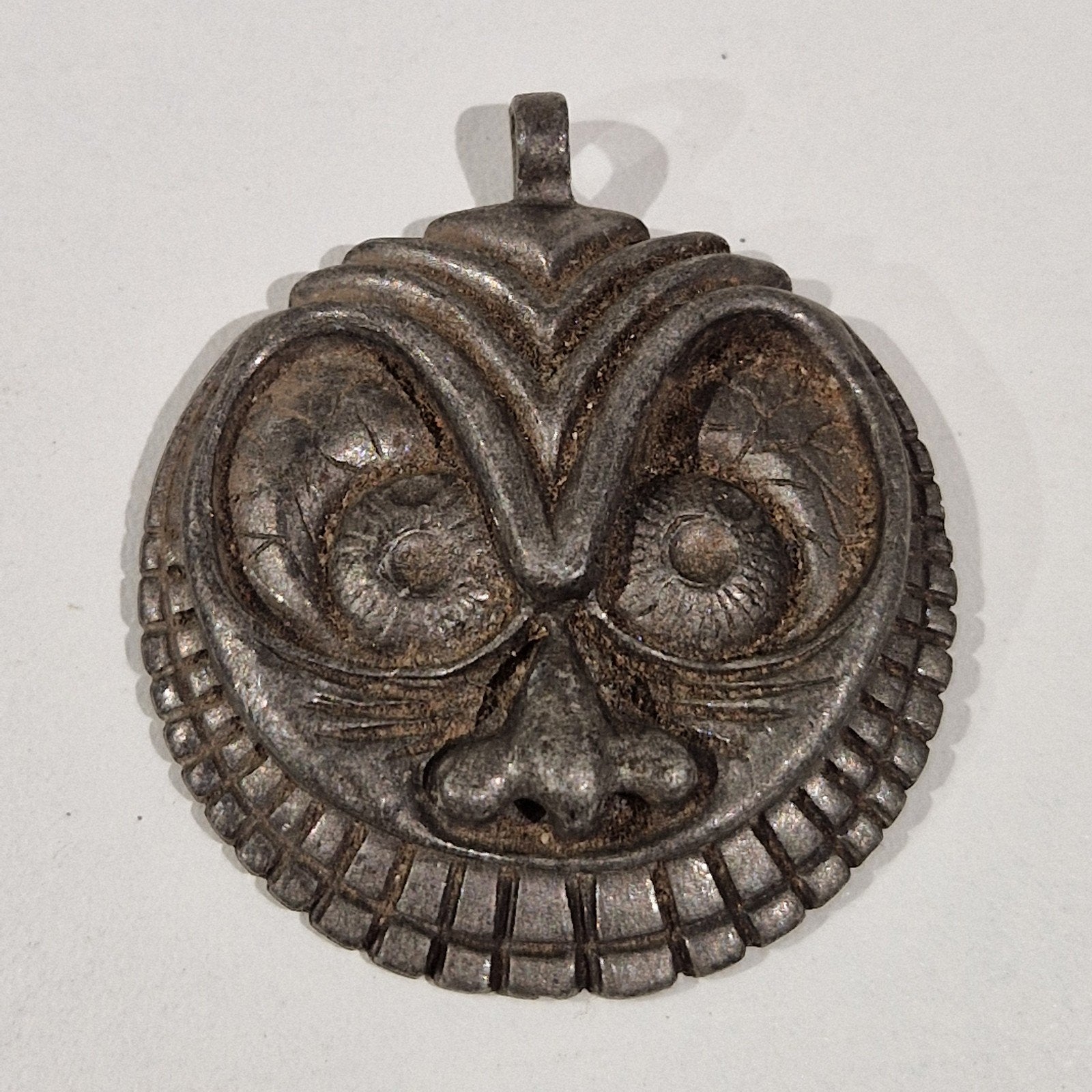 hanger , amulet sjamaan hoofd kop, Overige materialen, Gebruikt, Overige voorstellingen, Ophalen of Verzenden