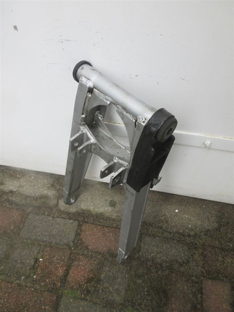 Kawasaki GPZ600R achterbrug swingarm achter brug Ninja ZX600, Enlèvement ou Envoi, Utilisé