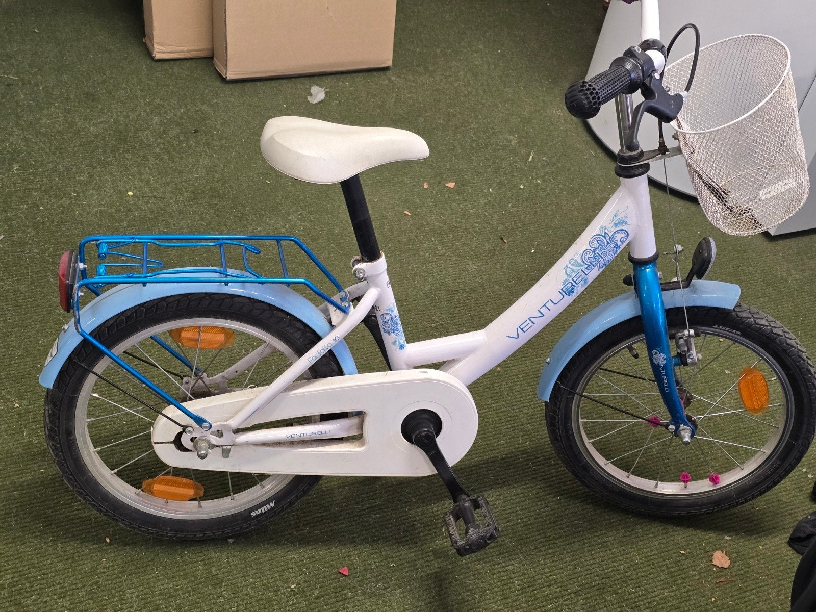 fiets meisje 16 inch, Fietsen en Brommers, Ophalen