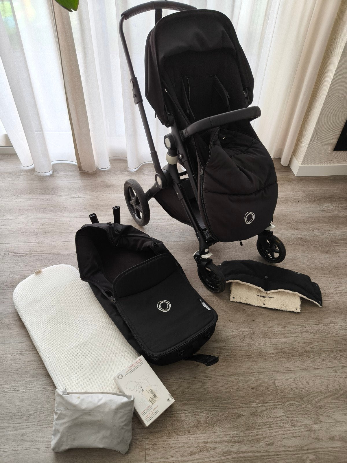 bugaboo Lynx zwart, Kinderen en Baby's, Ophalen, Kinderwagen, Bugaboo, Met reiswieg