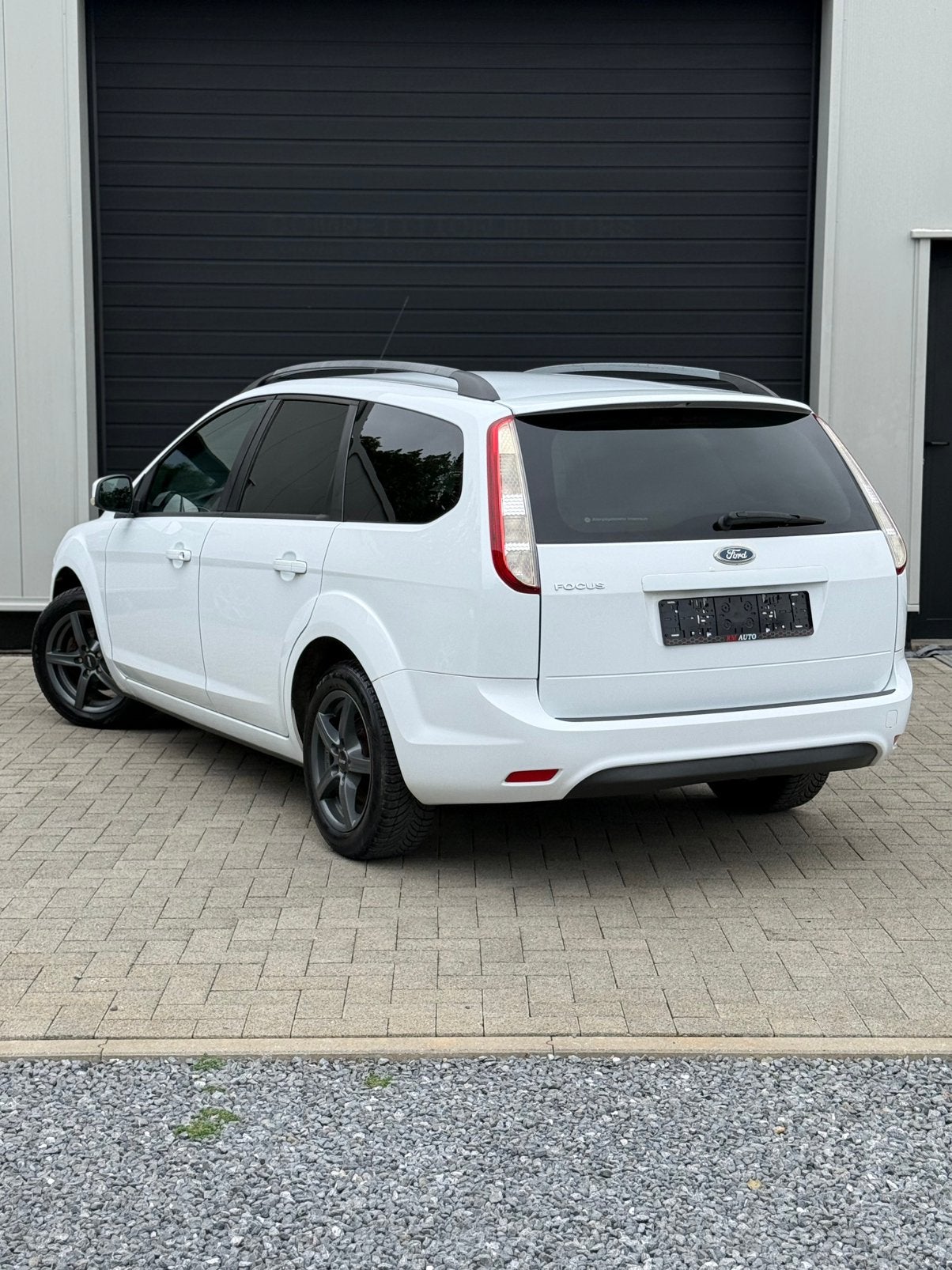 Ford Focus Break 1.8 Essence  Apple CarPlay, Focus, Achat, Entreprise, Boîte manuelle