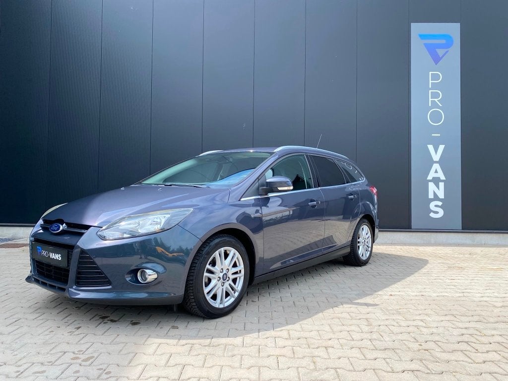 Ford Focus Wagon Titanium|Navigatie|Trekhaak|Cruise|Airco, Autos, Ford, Entreprise, Achat, Focus, Airbags, Air conditionné, Climatisation automatique