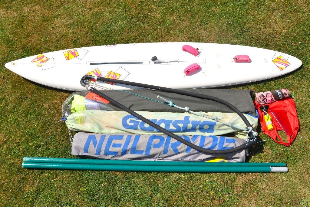 Kit complet pour débutants Manta 320 avec 3 voiles, 3.5 à 5 m², Réglable, Ensemble complet, Enlèvement