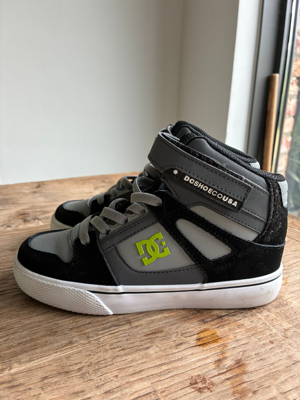 Sneaker DC maat 31, Ophalen, Schoenen, Nieuw, Jongen