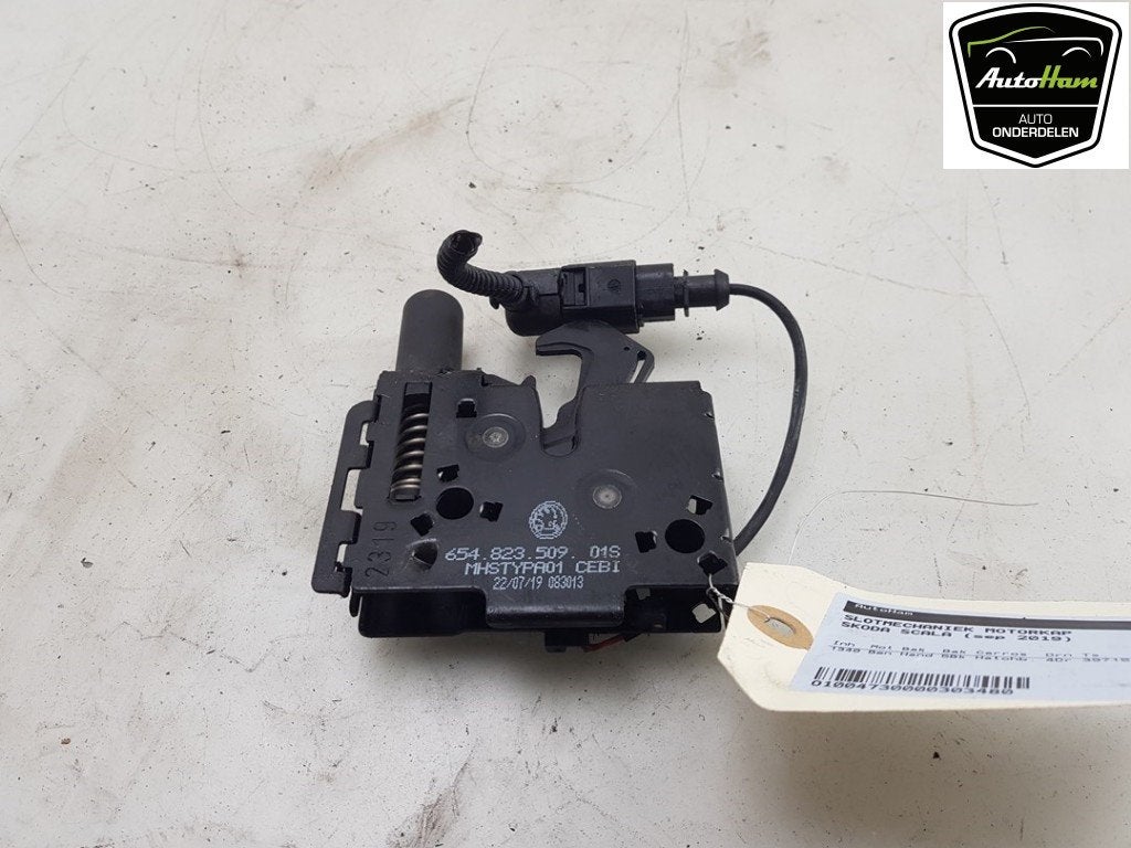 MOTORKAP SLOT Skoda Octavia Combi (1U5) (01-1998/12-2010), Auto-onderdelen, Gebruikt, Skoda