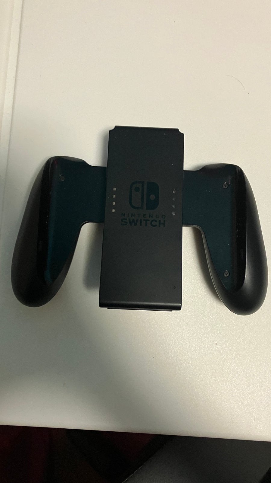 Nintendo switch en exctras, Switch 2019 Upgrade, Avec 3 manettes ou plus, Enlèvement, Utilisé