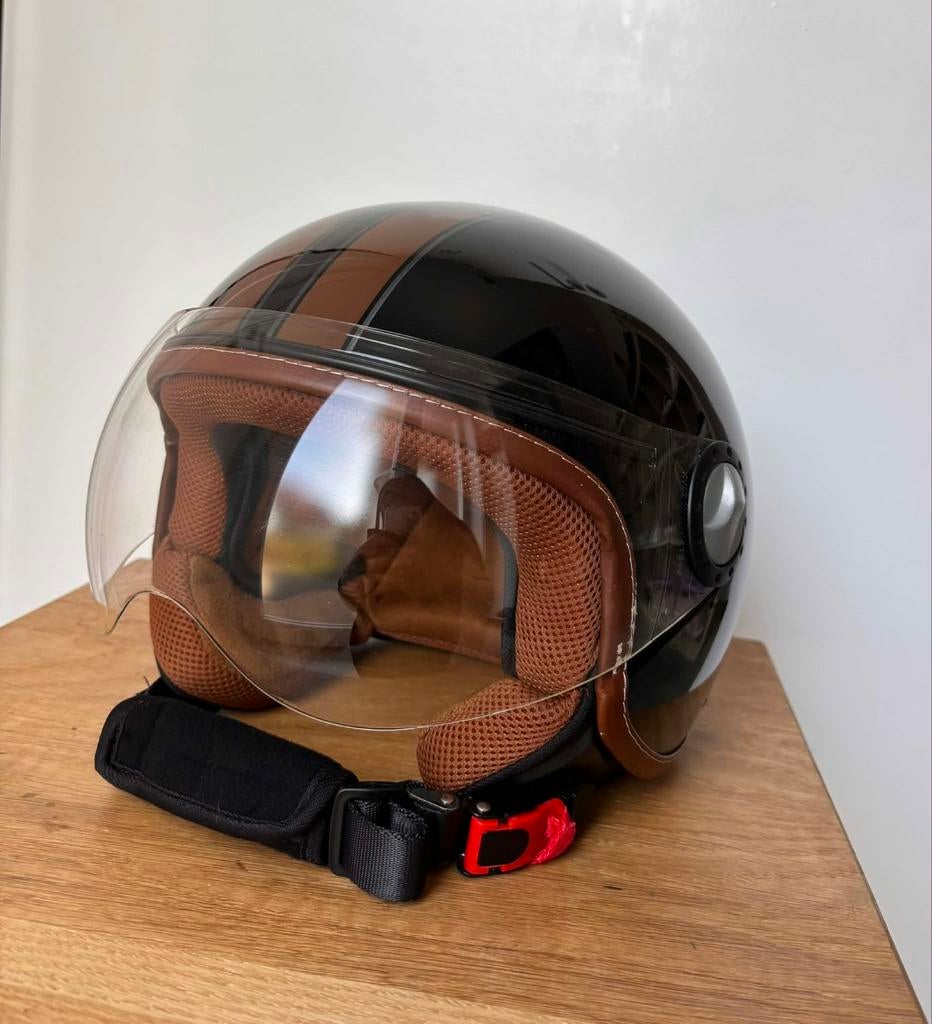 Scooter helm, Ophalen