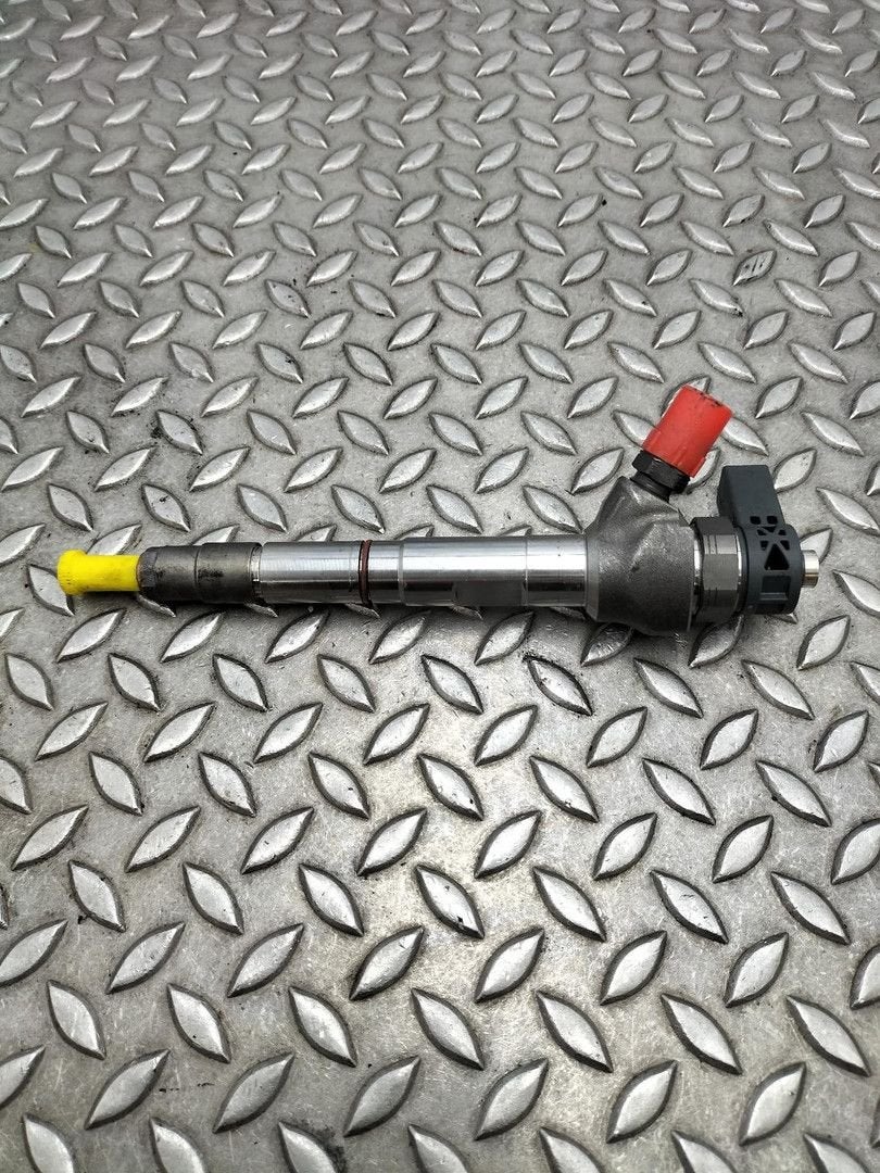 VOLKSWAGEN GOLF BRANDSTOF INJECTOR / VERSTUIVER 04L130277AC, Ophalen of Verzenden, Gebruikt, Stiba lid