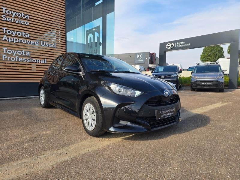 Toyota Yaris Dynamic, Automaat, 1498 cc, Euro 6, https://public.car-pass.be/vhr/54029fab-3c01-4629-bac1-cf499403bbb5