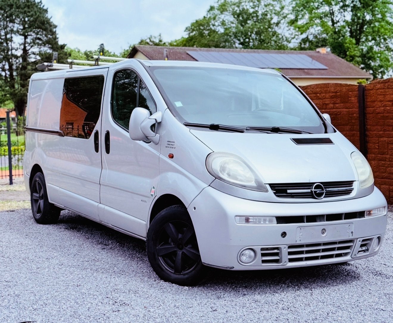 Opel vivaro lichte vracht 3 zits met airco 2350€ zo meenemen, Elektrische ramen, Opel, Particulier, Te koop