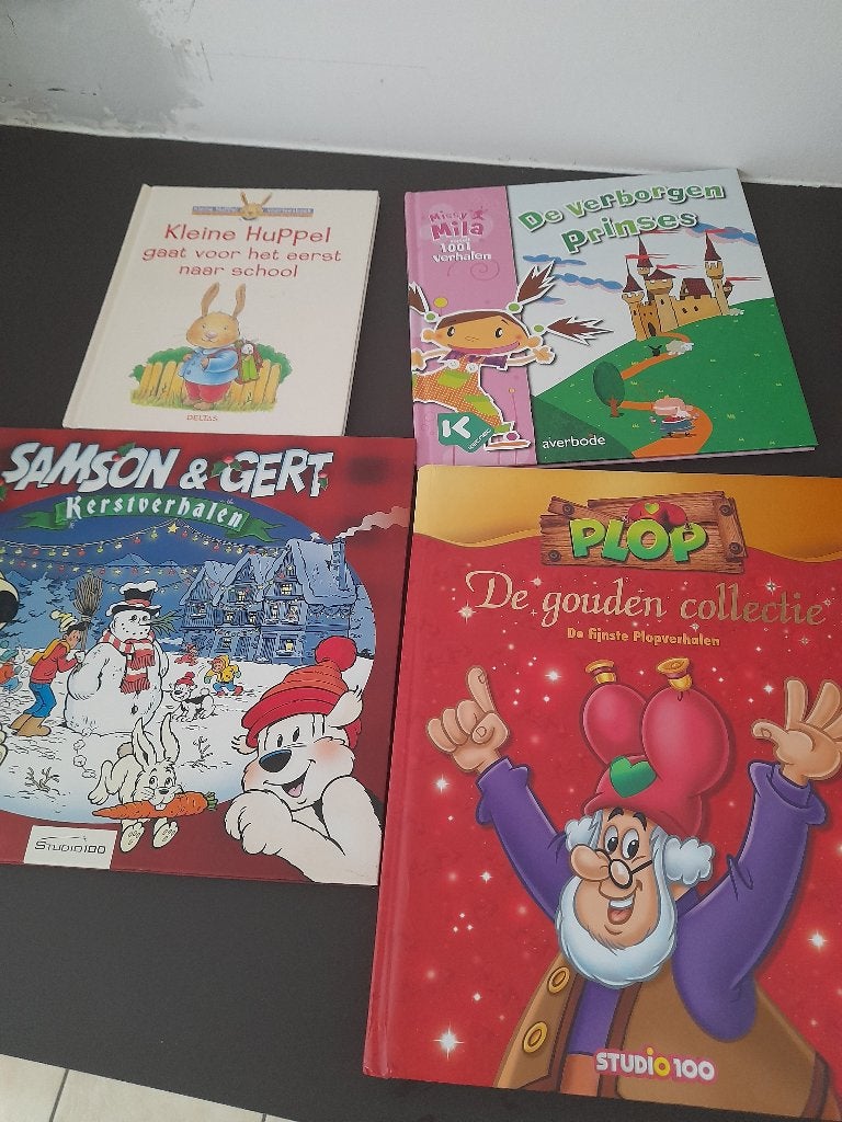 4 Kinderboekjes, Boeken, Ophalen of Verzenden, Gelezen