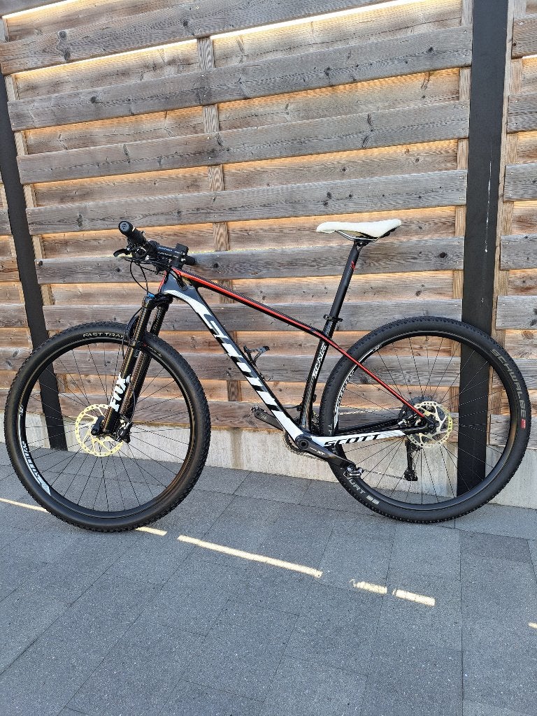 ATB "29" Scott Scale Carbon maat M 11 speed, Enlèvement