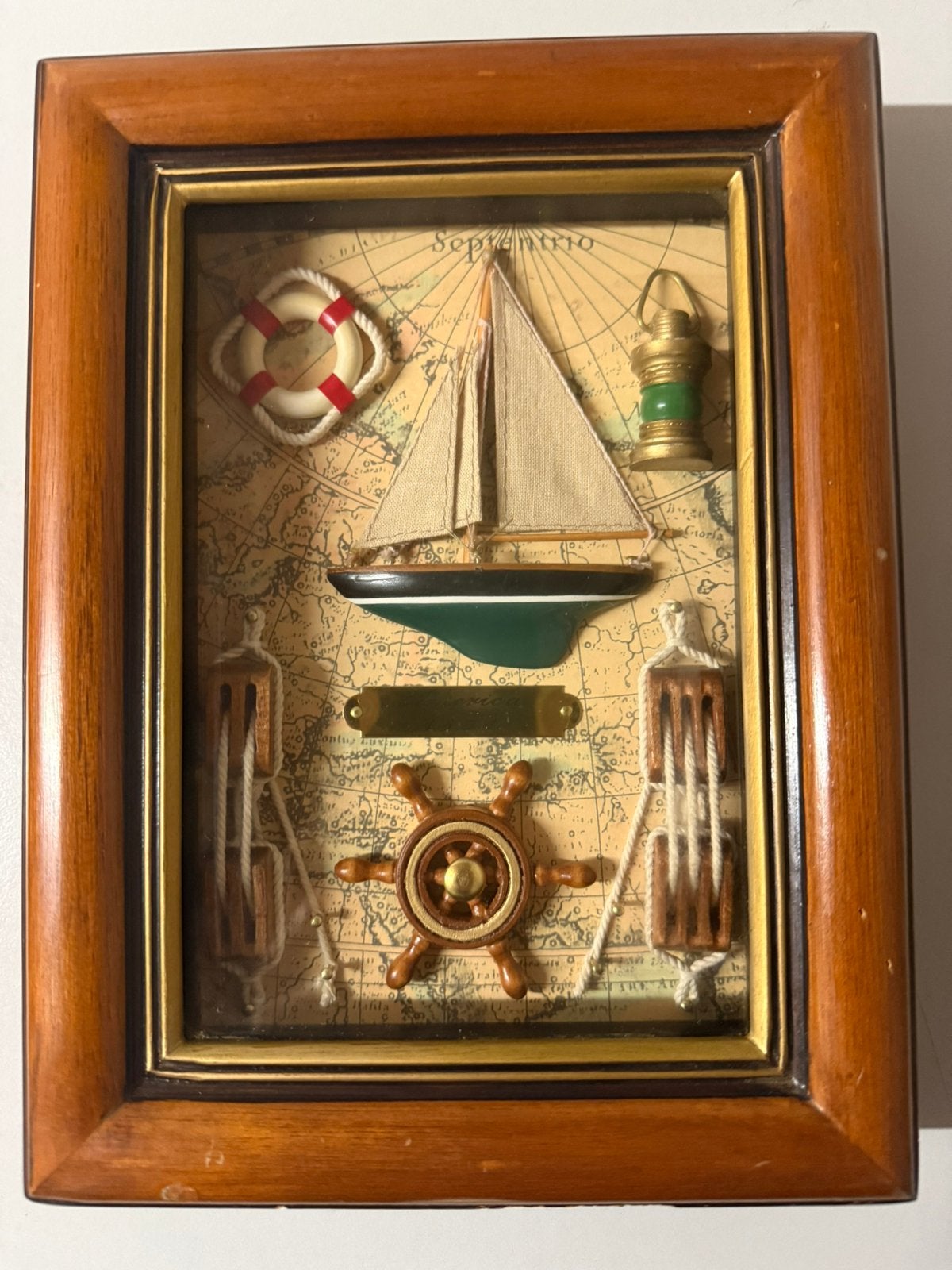 Décoration de navire 3D vintage America 1851 Shadow Box, Enlèvement ou Envoi, Sous verre, Autres techniques, Vintage