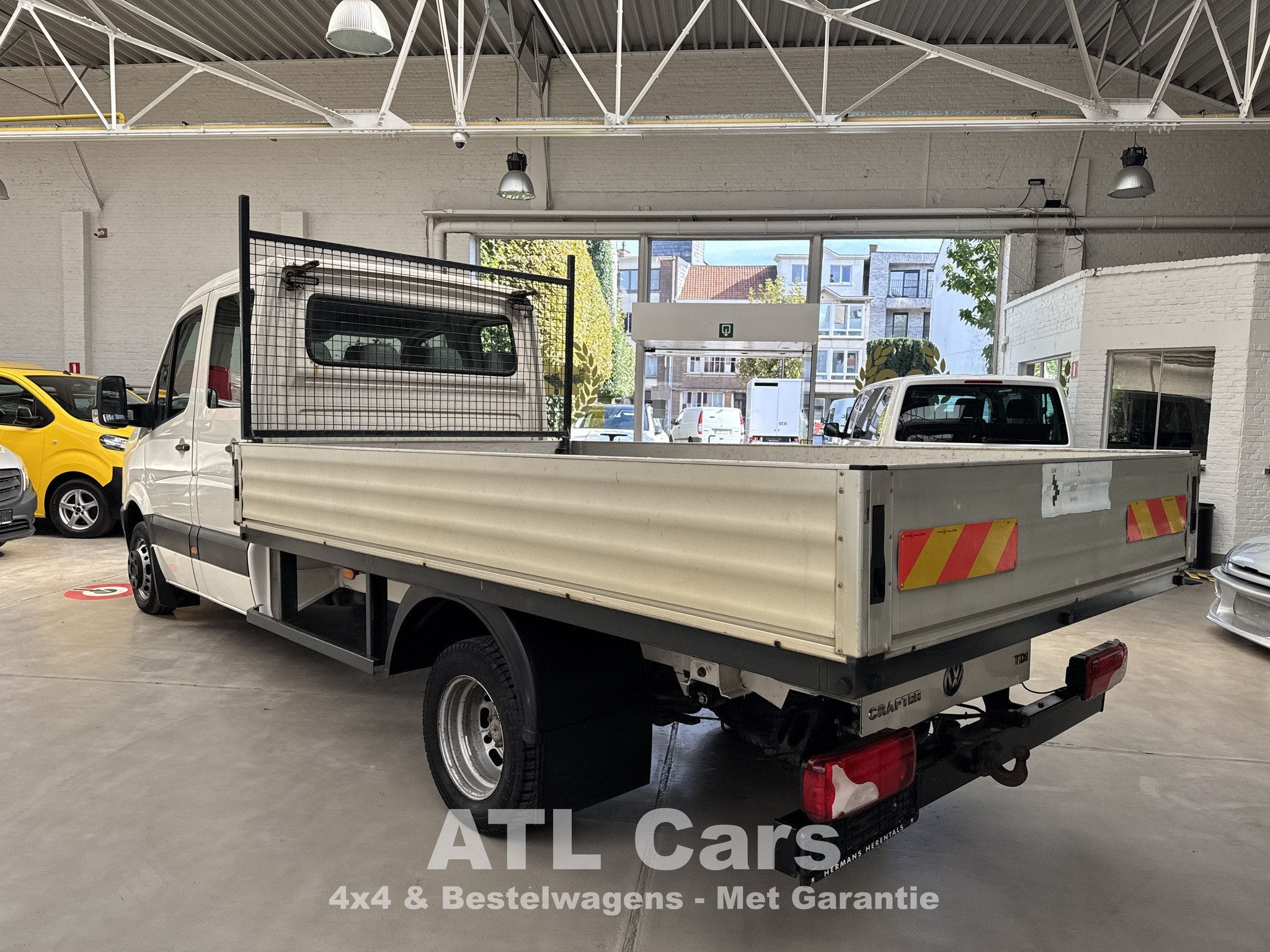 Volkswagen Crafter 2.5 Diesel | Dubbele Cabine | 3000kg Trek, Auto's, 2500 cc, Achterwielaandrijving, Gebruikt, Volkswagen