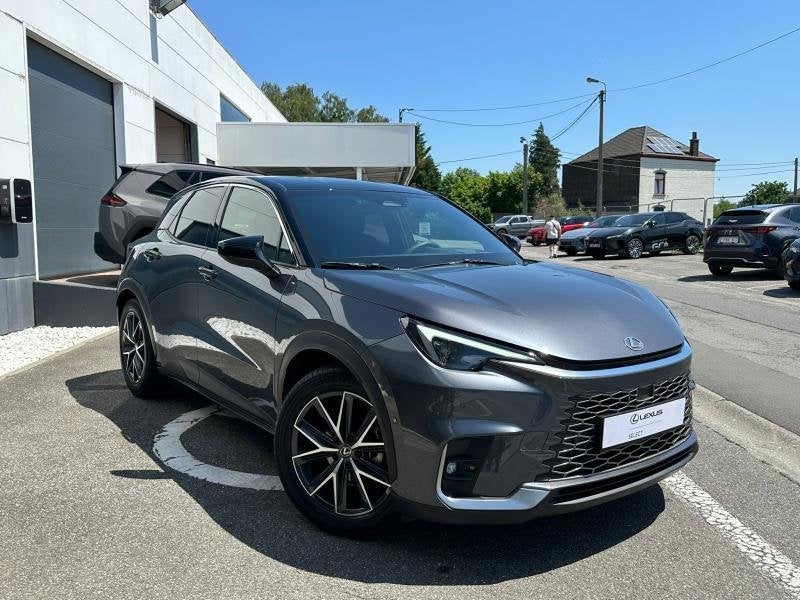Lexus LBX Emotion + Privilege Pack, Auto's, 91 pk, LBX, 67 kW, 1490 cc