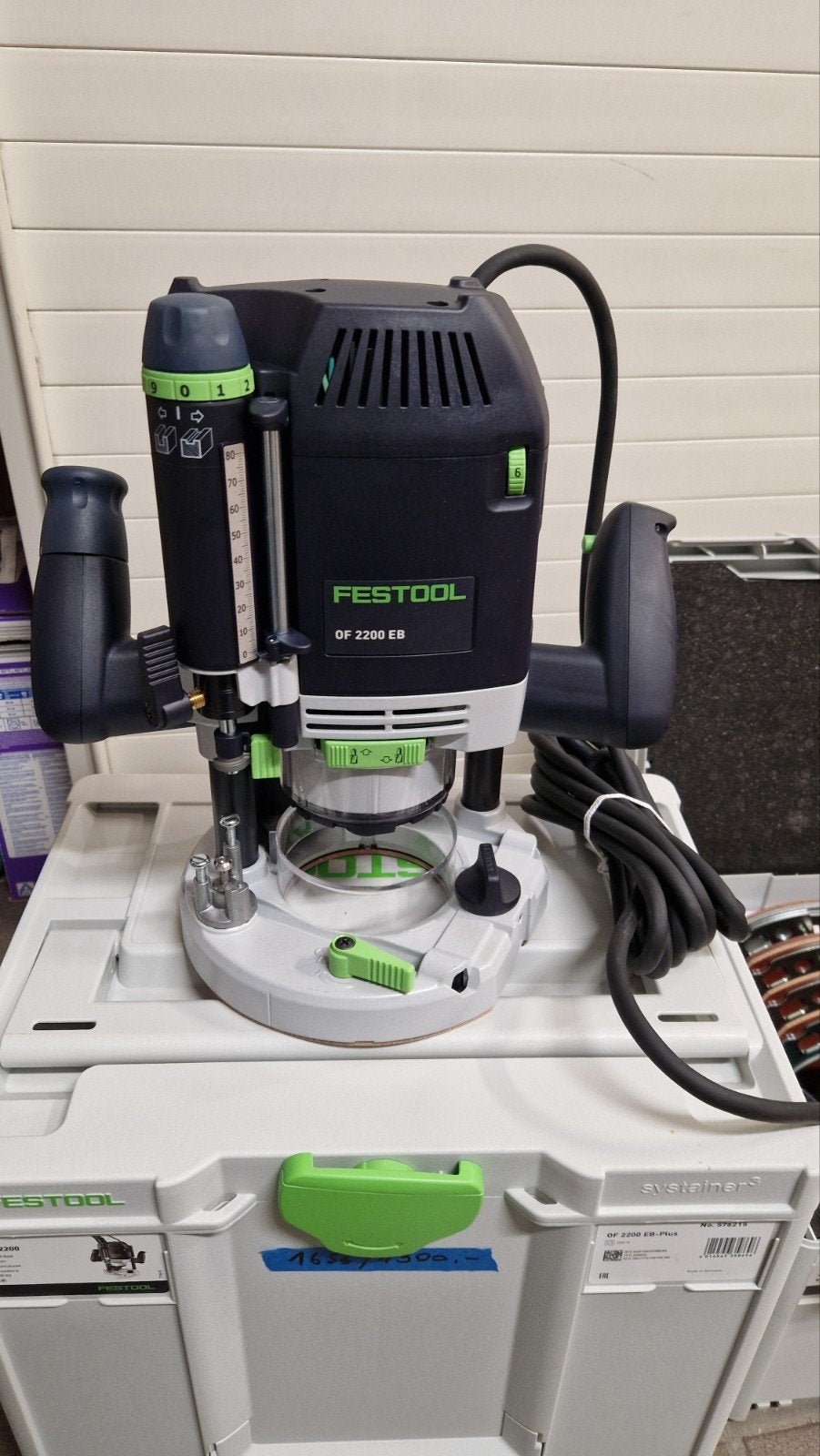 Festool défonceuse OF2200 avec kit d'accessoires complet, Bricolage & Construction, Outillage | Foreuses, Enlèvement ou Envoi