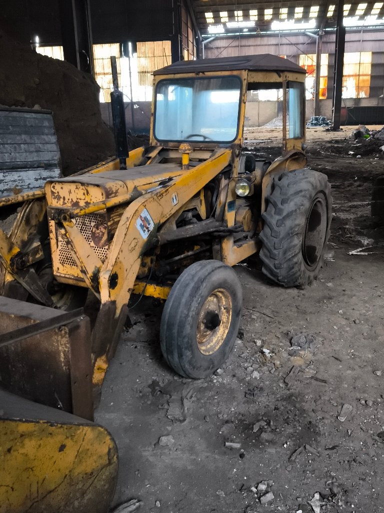 Tracteur international, Zakelijke goederen, Landbouw | Tractoren, Ophalen