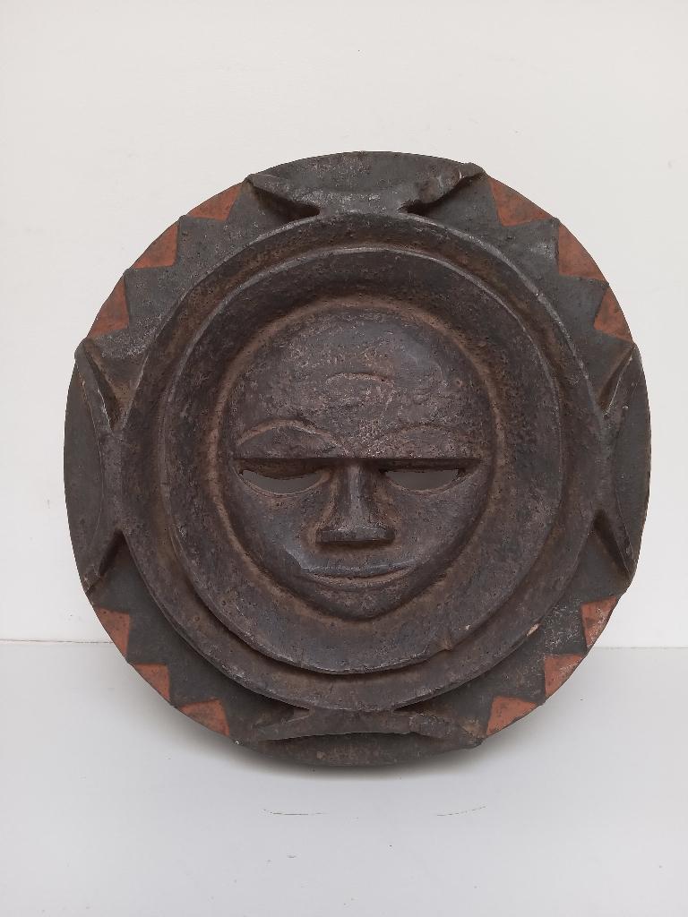 Masque africain, Verzenden