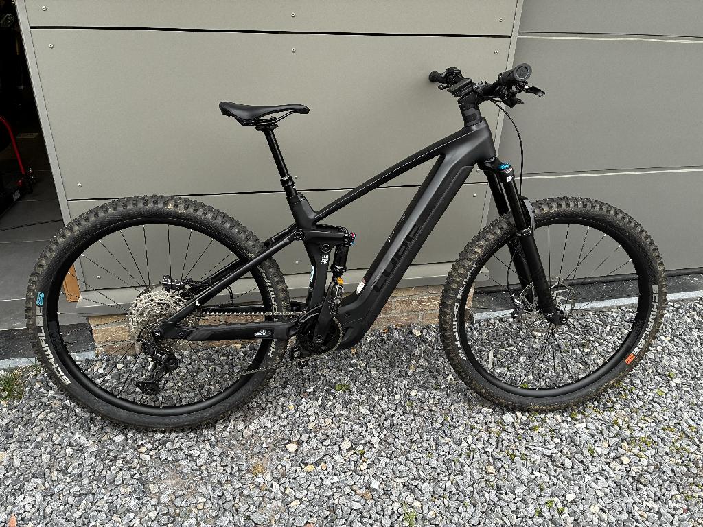 CUBE STEREO HYBRID 140 Carbon M, Fietsen en Brommers, Elektrische fietsen, Ophalen, Zo goed als nieuw, 50 km per accu of meer