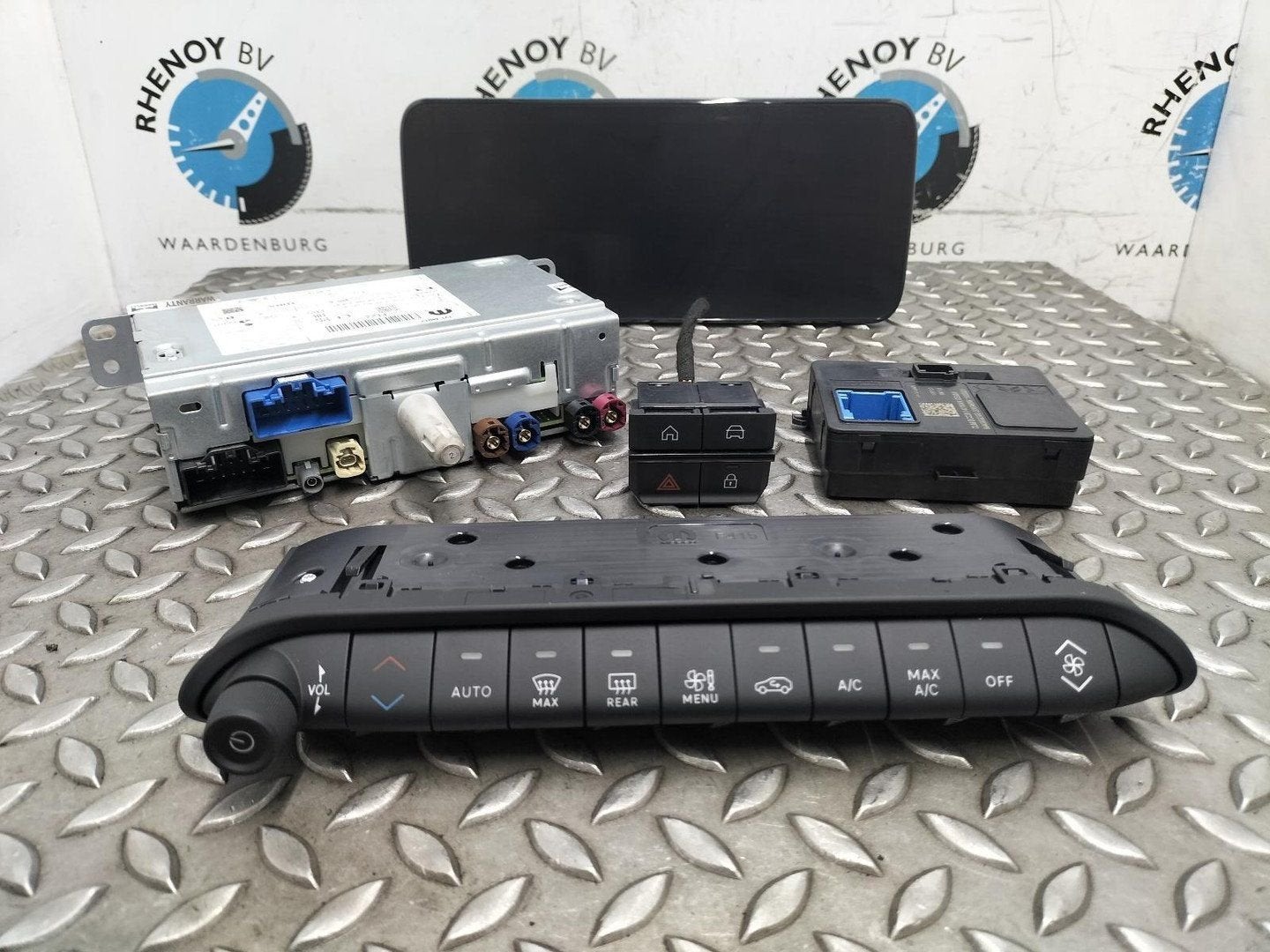 JEEP AVENGER J2 GSE T3 NAVIGATIE 2025, Enlèvement ou Envoi, Utilisé, ARN reconnu