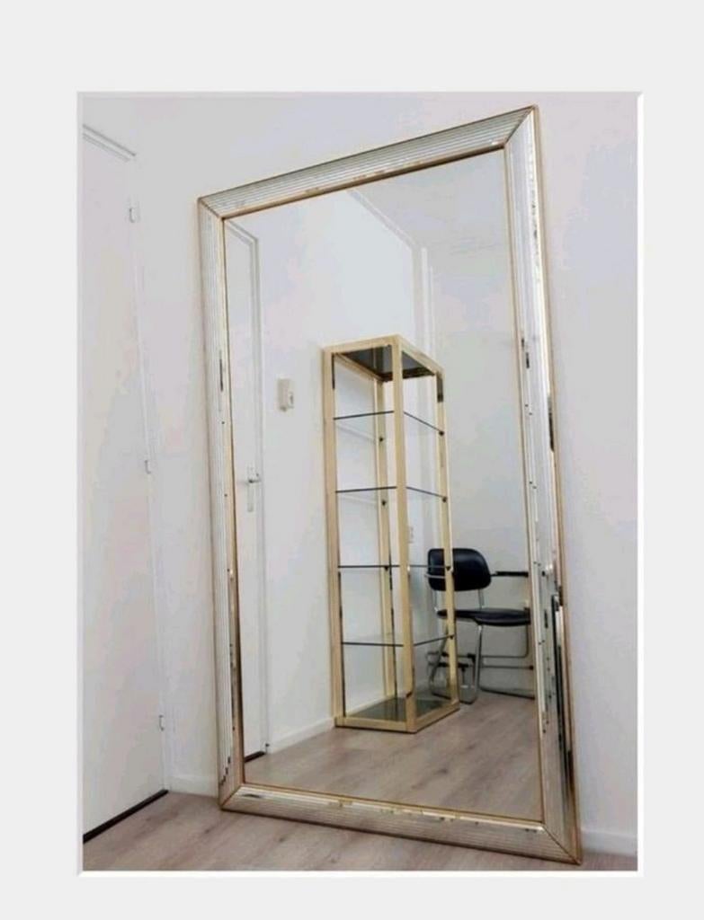 Miroir XXL, Enlèvement
