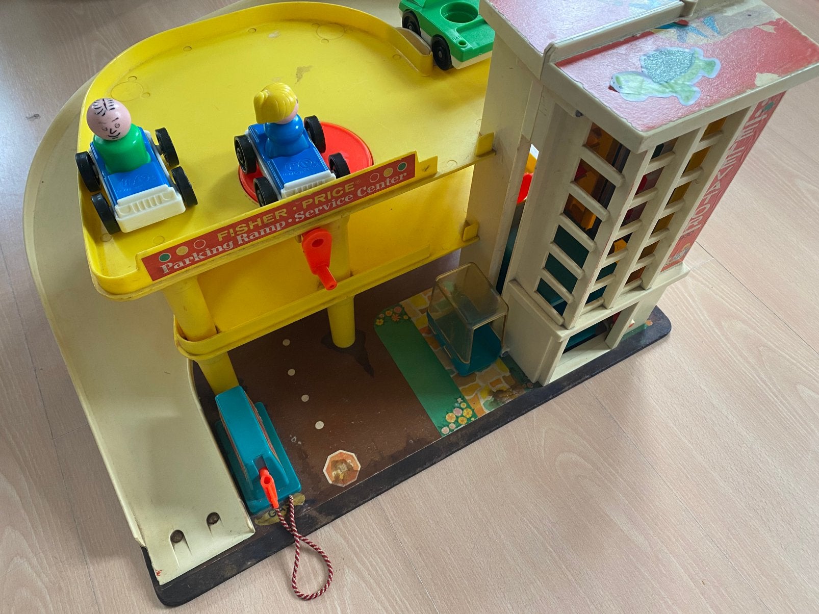 Fisherprice garage, Kinderen en Baby's, Ophalen, Zo goed als nieuw