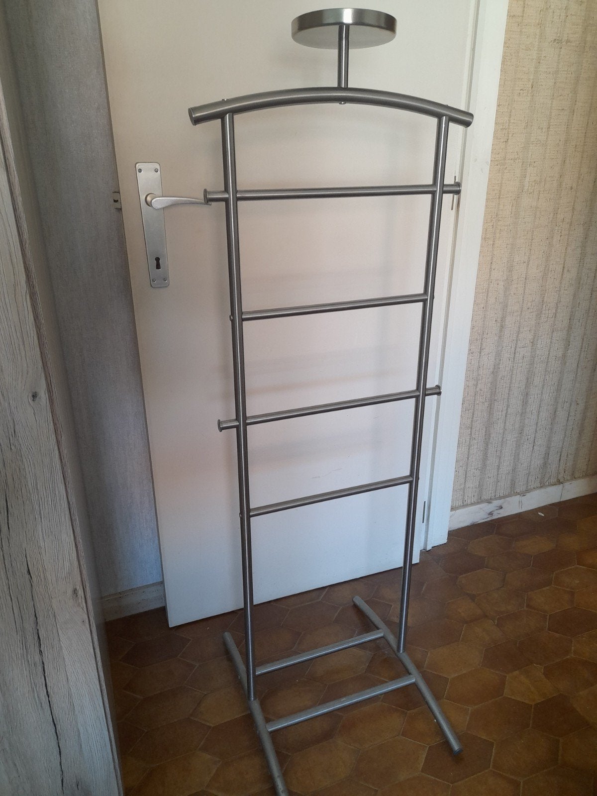 Valet stand ikea kleren rekken 1 stuk zogoed als nieuw, Ophalen, Zo goed als nieuw