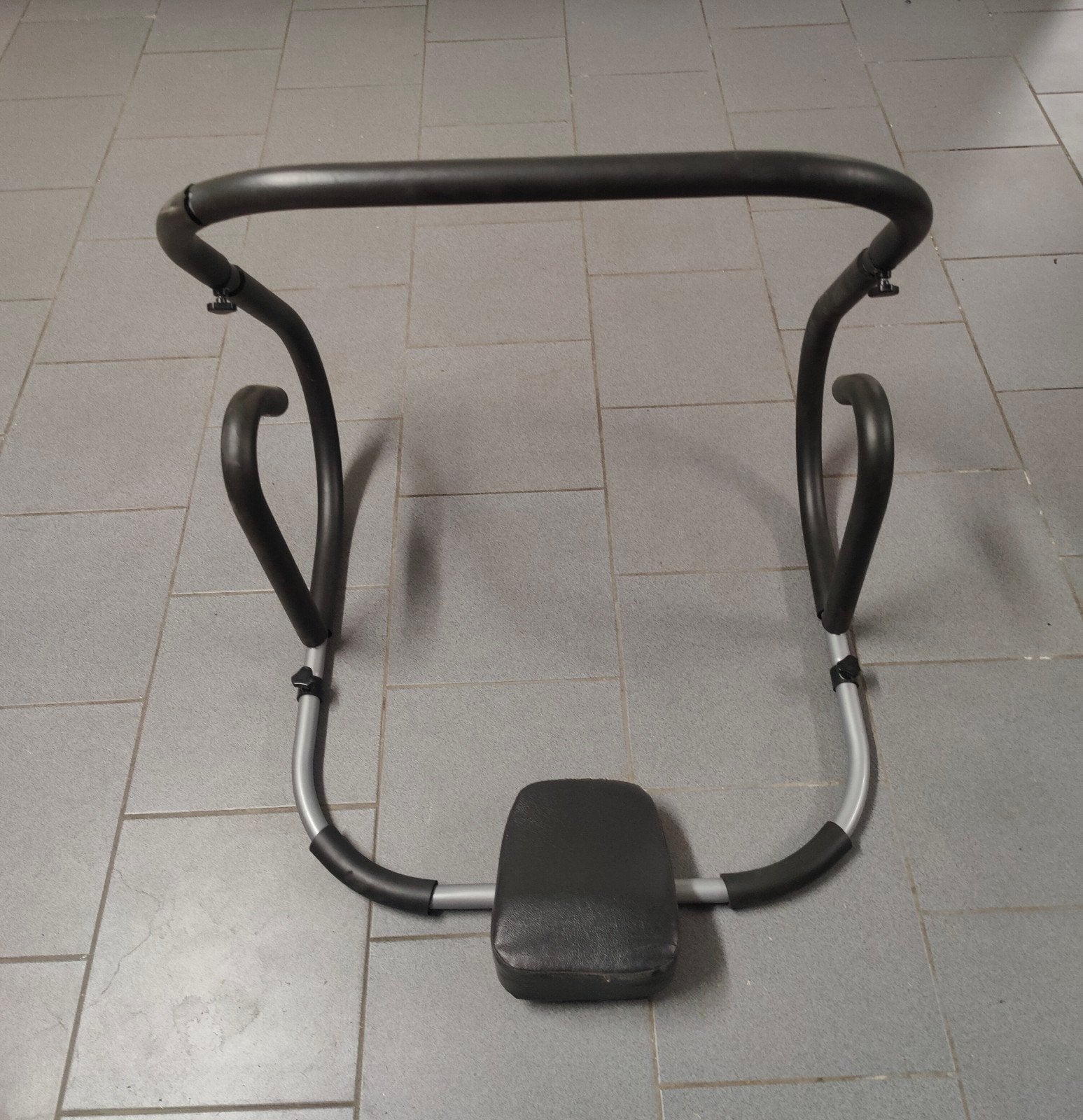 Buikspiertrainer, Ophalen