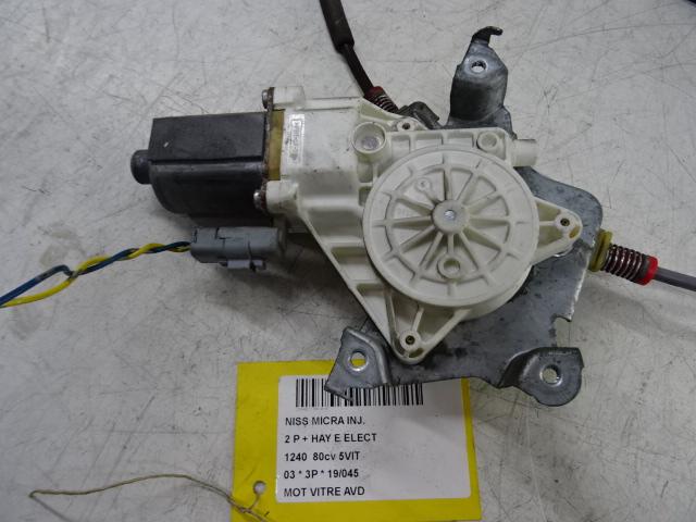 MOTEUR LEVE VITRE ELECTRIQUE AVANT DROIT Nissan Micra (K12), Utilisé, Droite, Nissan