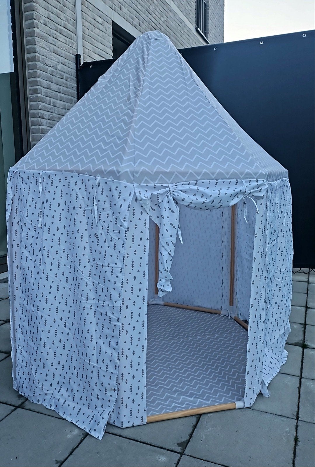 Atmosphera for Kids grote speeltent / yurt – wit & grijs, Ophalen