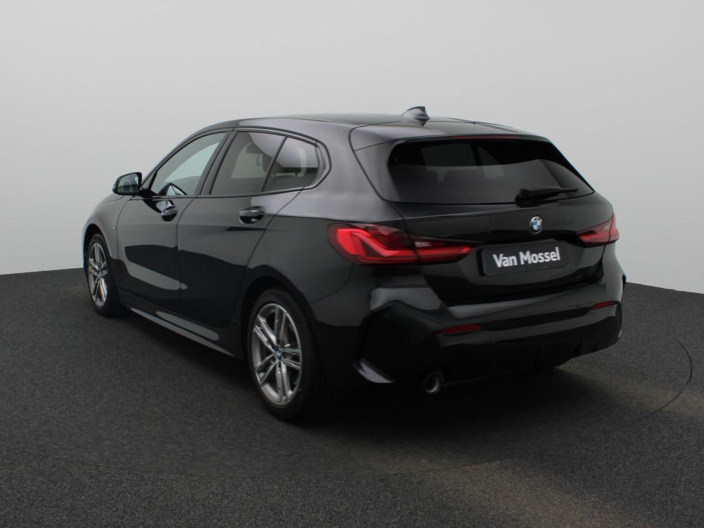 BMW 1 Reeks Hatch M-Pakket 116iA (80 kW), Auto's, BMW, Gebruikt, Zwart, Elektrische ramen, 5 zetels