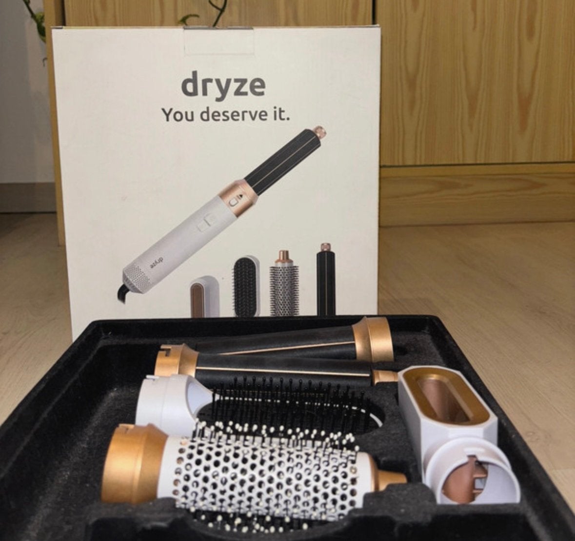 Vijf opzetstukken voor de Dryze Airwrap, Handtassen en Accessoires, Ophalen of Verzenden, Gebruikt, Overige typen