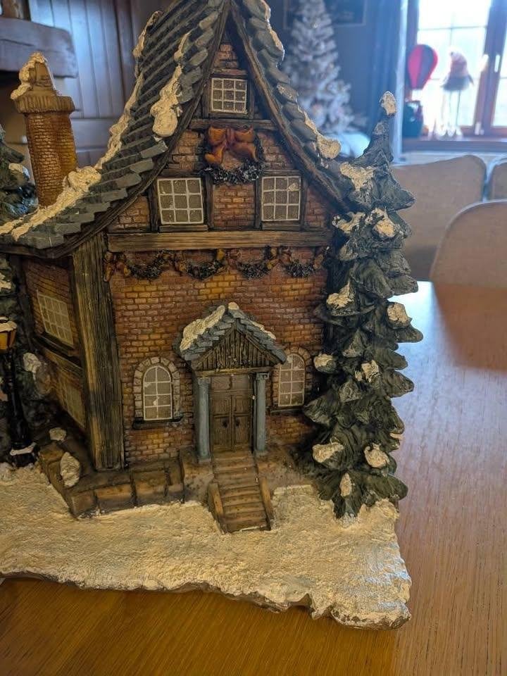 Village de Noël lumineux en résine, Enlèvement, Utilisé