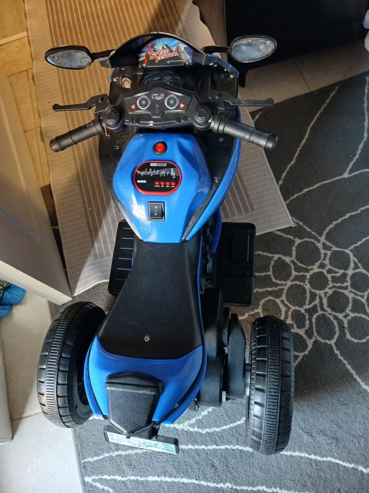 Elektriche kinderquad, Ophalen, Zo goed als nieuw
