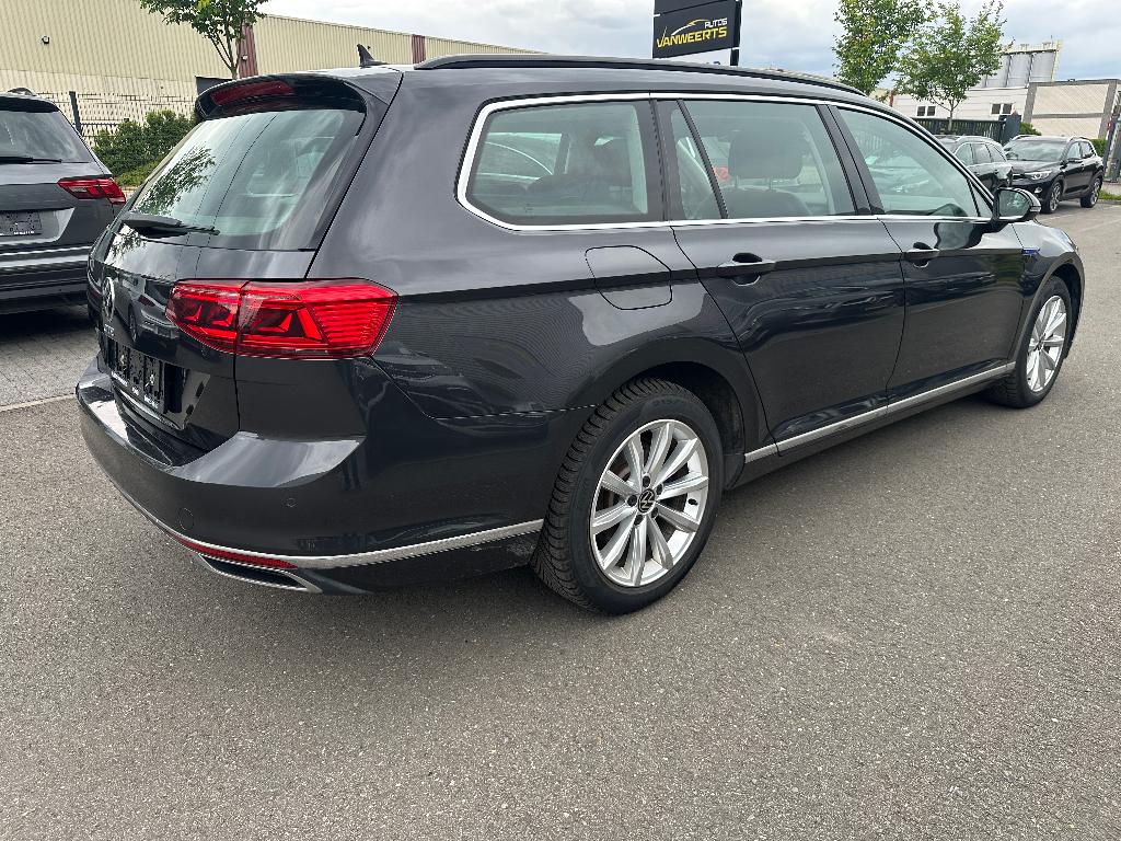 Vw Passat Variant GTE, plug-in hybride. LEDER/ CARPLAY/ LED, 27 g/km, https://public.car-pass.be/vhr/2e72c824-9180-4299-ae9b-a42ac7eae927